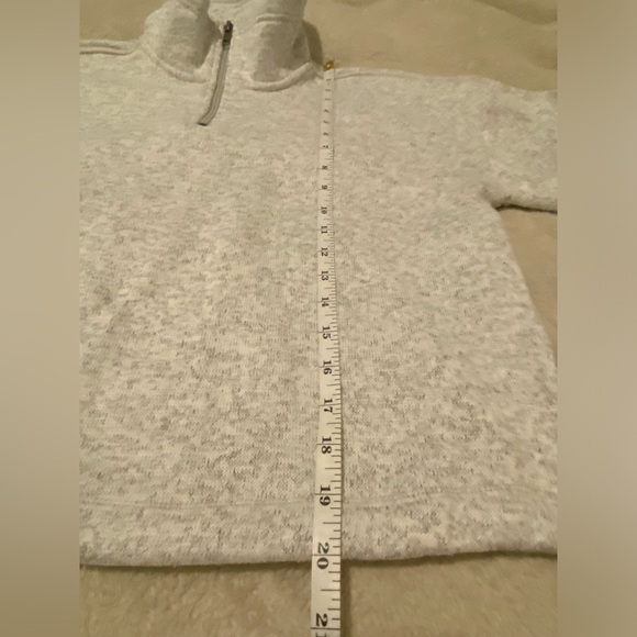 Thread & Supply Women's XSmall 1/4 Zip
Gray Pullover Crop Sweater Sweatshirt - Picture 9 of 13
